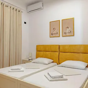 Sunny Apts Appartamento