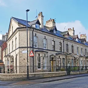 https://holiday-homes-in-york.yorkshirehotels.net