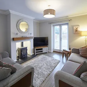 https://lowcross-cottage.yorkshirehotels.net